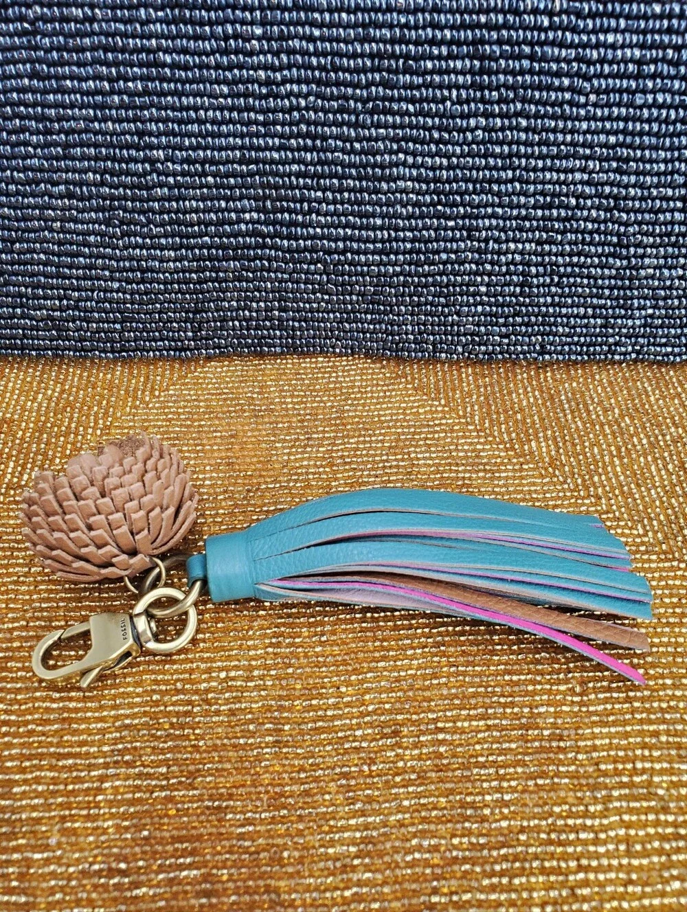 Fossil Collection set of 3 stylish accessories. (J1)